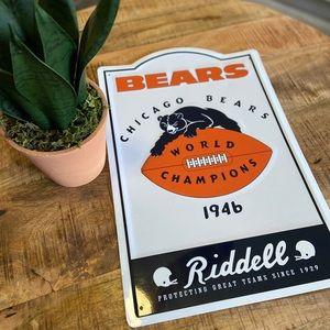 Riddell NFL Chicago Bears, 1946 style Metal Sign